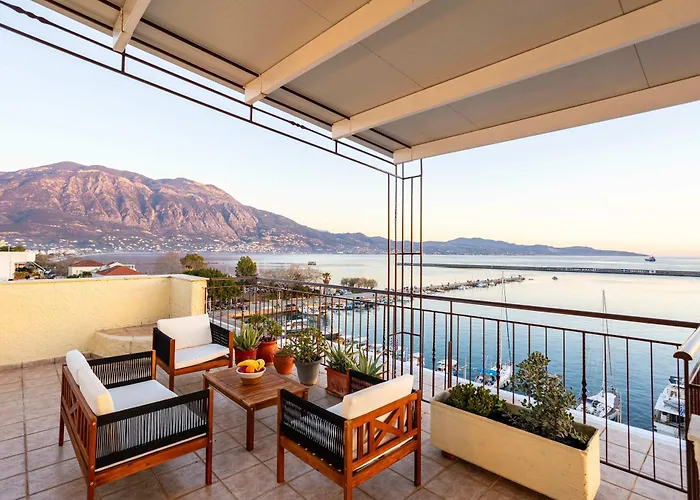 Apartamento Beachfront Sunny Penthouse - Seabliss *