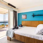Beachfront Sunny Penthouse - Seabliss شقة كالاماتا
