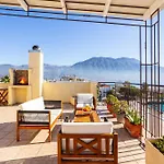 Beachfront Sunny Penthouse - Seabliss Kalamata