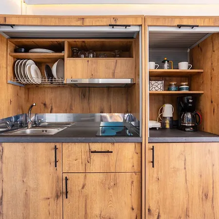 Beachfront Sunny Penthouse - Seabliss * Καλαμάτα