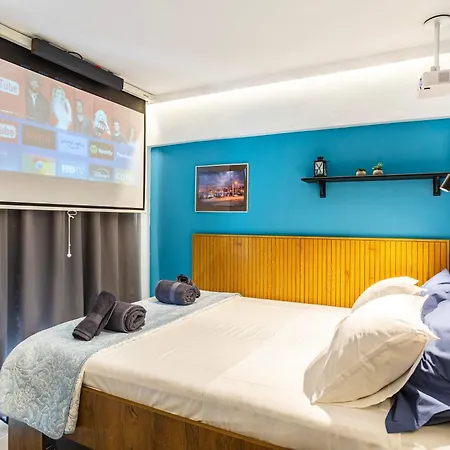 شقة Beachfront Sunny Penthouse - Seabliss